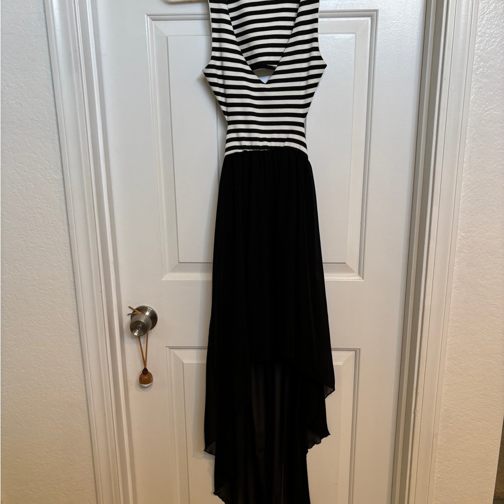2B Bebe Black and White Striped High Low Maxi Dress